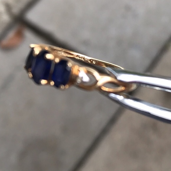 3 Sapphire & 2 Diamond 10k Yellow Gold Ring - Picture 13 of 13